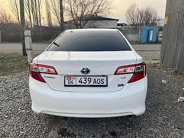 camry 5: Toyota Camry: 2013 г., 2.5 л, Автомат, Гибрид, Седан — 4