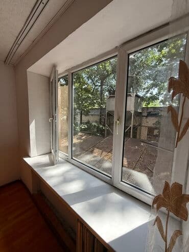 купить комнату в общежитии дешево: 18 м², Без мебели — 2