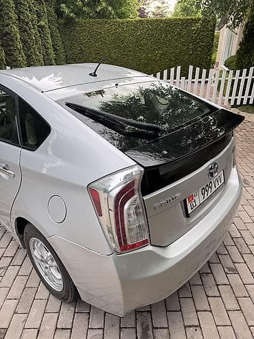 гибрид батареи: Toyota Prius: 2015 г., 1.8 л, Вариатор, Гибрид, Хэтчбэк — 4