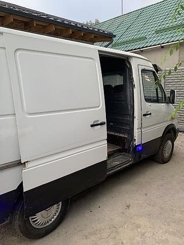 дверь машины: Mercedes-Benz Спринтер: 1997 г., 2.9 л, Механика, Дизель, Фургон — 10