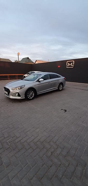 Hyundai Sonata: 2020 г., 0.2 - engine capacity л, Автомат, Газ, Седан