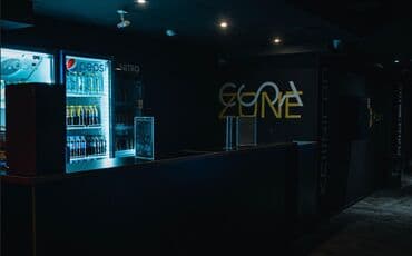 долгосрочная аренда квартиры в бишкеке: 📍ул. Абдраимова Ишембая 🔘Этажи -1/9 🔘326,3м² Продаётся готовый — 5