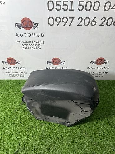 android teyes cc3: Подлокотник Hyundai Sonata YF 2.0 LPG 2014 (б/у) — 1