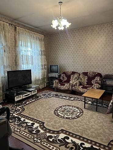 Дома: Продается жилой дом с участком в частном секторе. Продается дом по — 4