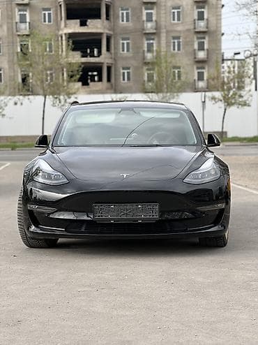 Tesla Model Y: 2023 г., 5 л, Автомат, Электромобиль, Седан
