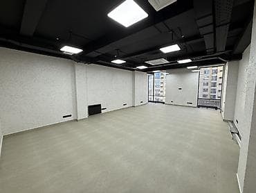 Аренда коммерческой недвижимости: Аренда офисов, 60 м², В бизнес центре, 1 линия — 3
