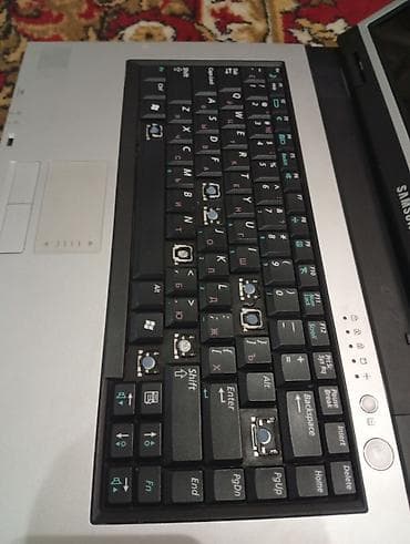Ноутбук Samsung R55 - Диагональ экрана примерно 15"