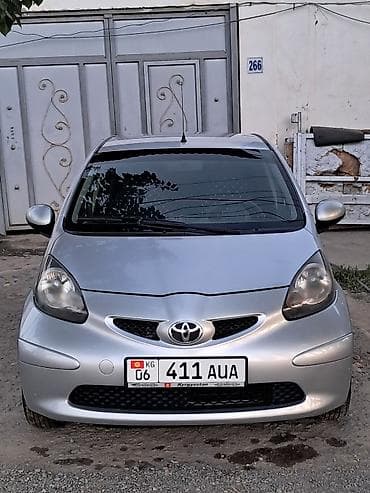 mersedes benz e klas: Toyota Aygo: 2006 г., 1 л, Механика, Бензин, Хэтчбэк — 10