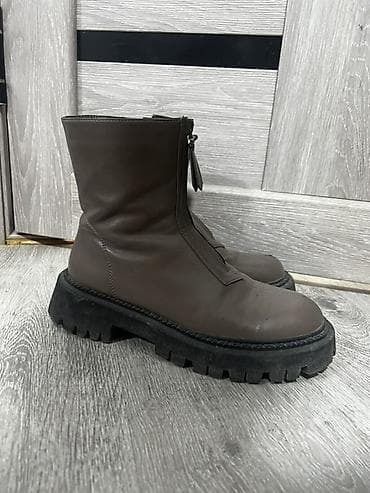 40: Ботинки, 40, Prada, Б/у, цвет - Коричневый — 3