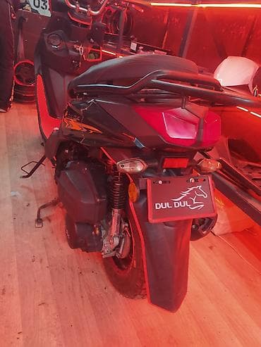 электро скутар: Тип скутера 150 куб. см, Бензин, Б/у — 4