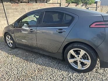 shevrole volt: Chevrolet Volt: 2013 г., 1.4 л, Автомат, Гибрид, Хэтчбэк — 2