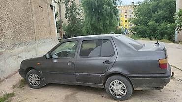 решетки венто: Volkswagen Vento: 1994 г., 1.8 л, Механика, Седан — 2