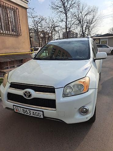 Продажа авто: Toyota RAV4: 2010 г., Автомат, Бензин, Кроссовер — 4