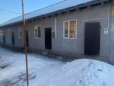 Недвижимость: Сдаётся компактная квартира-студия в одноэтажном блоке таунхаусного — 4