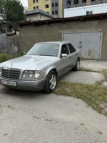 Продажа авто: Mercedes-Benz E-Class: 1994 г., 2.2 л, Автомат, Бензин, Седан — 3