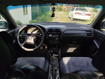 метиз 1: Mazda 626: 1997 г., 2 л, Ручные, Бензин, Седан — 6