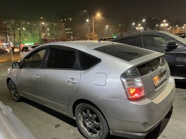 купить шины r 17: Toyota Prius: 2008 г., 1.5 л, Автомат, Гибрид, Хэтчбэк — 4