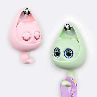 Крючок в виде очаровательного зверька с красивыми глазками