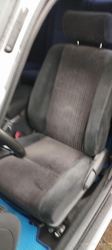 шланги пвх: Комплект сидений, Велюр, Toyota — 2