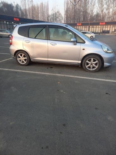 запчасти на опель вектра с: Honda Fit: 2002 г., 1.3 л, Автомат, Бензиновая — 2