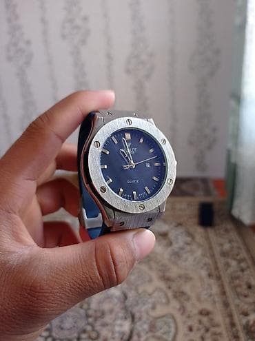 летние женские платья: Часы наручные Hublot (Geneve), кварцевые. - Корпус из нержавеющей — 1