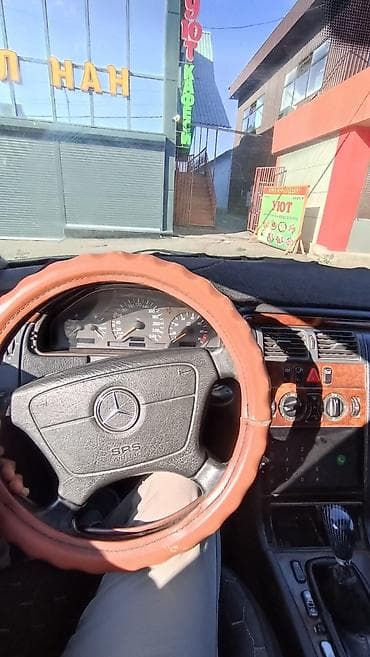шины на карнивал: Mercedes-Benz E-Class: 1999 г., 2.3 л, Механика, Бензин, Седан — 8