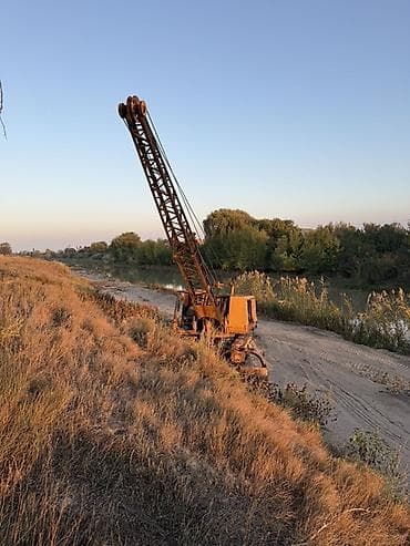 кун трактора: Экскаватор, Гусеничный — 1