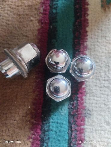 abs e39: Комплект из 4 колесных гаек с хромированными колпачками. корейские — 3