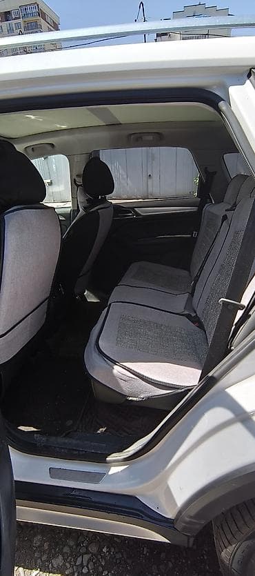 wuling mini ev: Roewe ERX5: 2018 г., Электромобиль, Кроссовер — 10