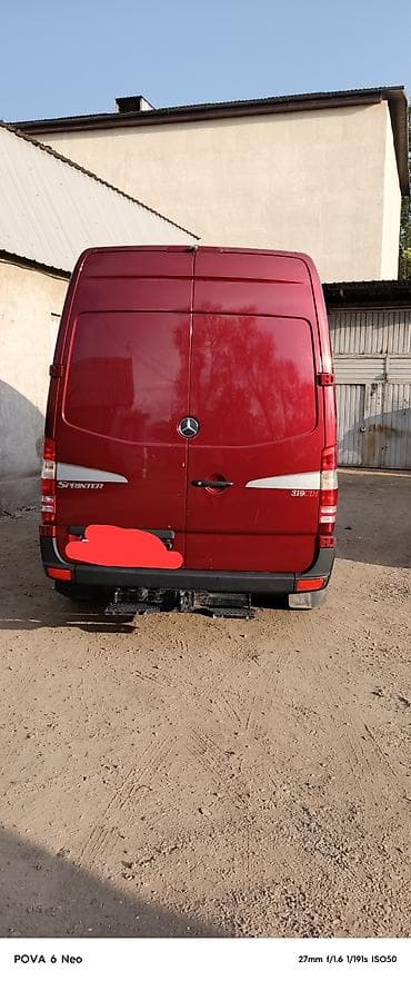 мерседес бенс бампер: Легкий грузовик, Mercedes-Benz — 2