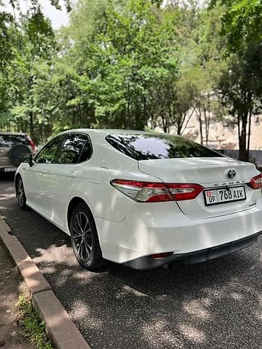 рейка камри: Toyota Camry: 2018 г., 2.5 л, Вариатор, Гибрид, Седан — 6
