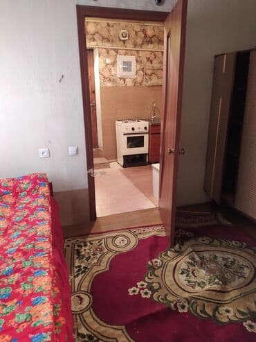 3 комнатная квартира долгосрочно: 3 бөлмө, Кыймылсыз мүлк агенттиги, Чогуу жашоосу жок, Толугу менен эмереги бар — 2