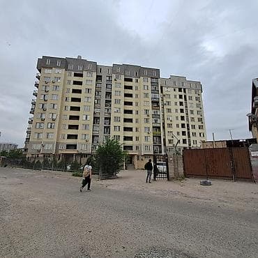 700: Сдается: 2 комнатная квартира! Район: Асанбай Адрес: Токомбаева 5б — 4