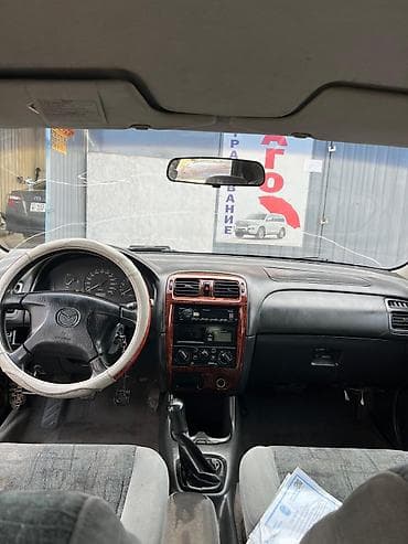 es 250: Mazda 626: 1998 г., 1.8 л, Механика, Бензин, Седан — 8