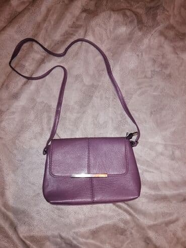 распродажа брендовых сумок: . Новые. Красивые,классные сумочки. Фиолетовая сумочка, есть — 1