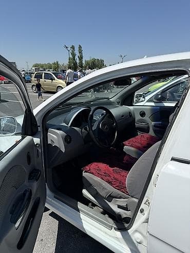 225 60 16: Daewoo Kalos: 2003 г., 1.5 л, Механика, Бензин, Седан — 5