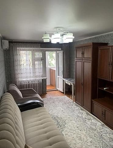 flat osh: Сдается 1‑комнатная квартира в районе Военоторг. Характеристики: - — 6