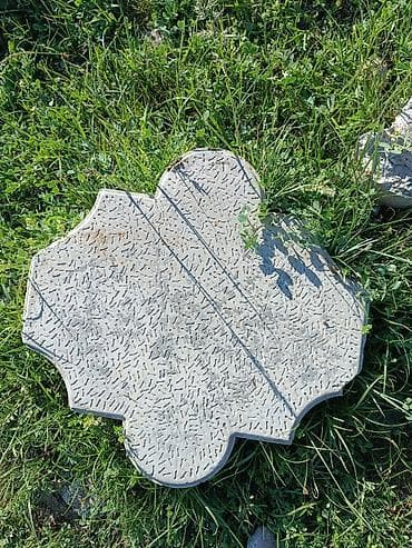 solutions third edition: Тротуарная плитка фигурная (тип «ромашка») Б/У 1 шт 40 сом — 2