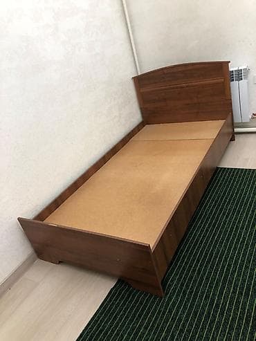 каркас для кровати: Односпальная кровать в классическом стиле - Размер спального места — 1