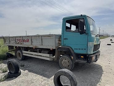 9500: Грузовик, Mercedes-Benz, Стандарт, 7 т, Б/у — 2