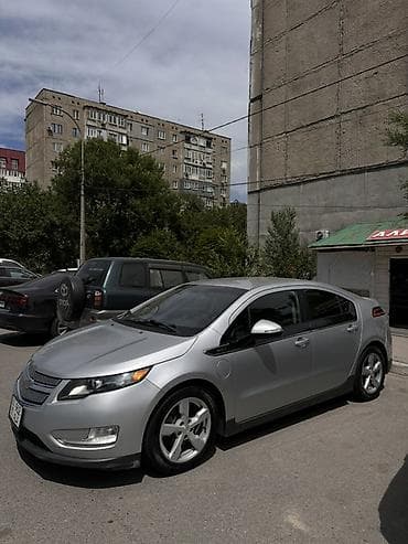 auto kg: Chevrolet Volt: 2014 г., 1.4 л, Автомат, Гибрид, Хэтчбэк — 2