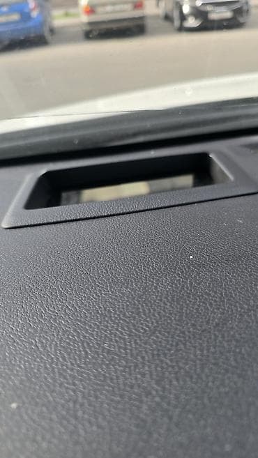 prius: Toyota Prius: 2019 г., 1.8 л, Автомат, Электромобиль, Лифтбек — 6