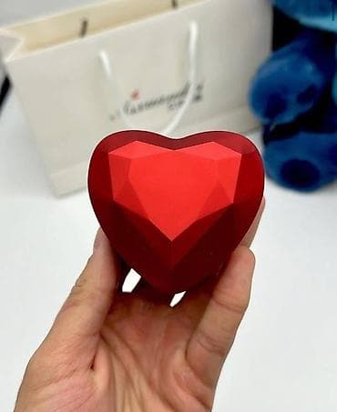 шкатулка для колец: ✨ Идеальная коробочка для самого важного вопроса. Нежный свет, бархат — 10