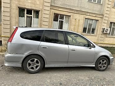 hond: Honda Stream: 2002 г., 1.7 л, Автомат, Минивэн — 4