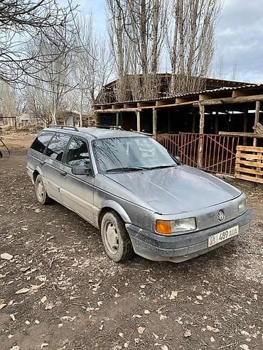 авто под: Volkswagen Passat Variant: 1990 г., 1.8 л, Механика, Бензин, Универсал — 10