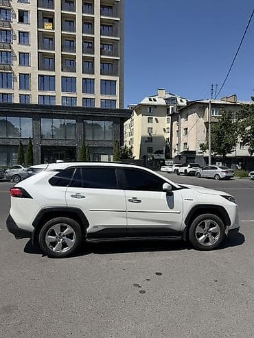 калыб: Toyota RAV4: 2019 г., 2.5 л, Автомат, Гибрид, Кроссовер — 3