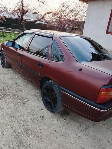 Vauxhall: Opel Vectra: 1994 г., Седан — 1