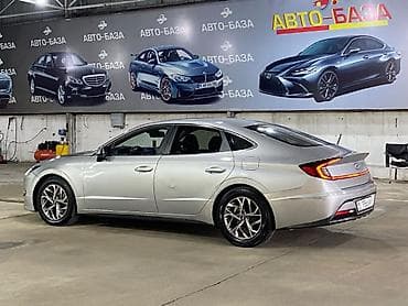 Транспорт: Hyundai Sonata: 2020 г., 2 л, Автомат, Газ — 4