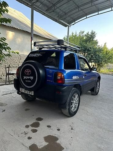 Унаа: Toyota RAV4: 1994 г., 2 л, Автомат, Газ, Кроссовер — 3