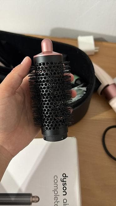 дайсы: Насадки и аксессуары для стайлера Dyson Airwrap Complete. Состав — 1